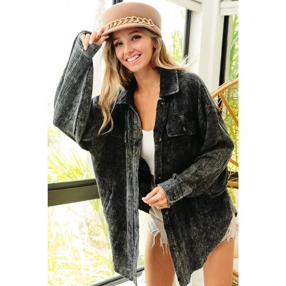 BiBi Vintage Washed Wrinkle Gauze Chest Pockets Relaxed Fit Shacket | Charcoal - Picture 14 of 14